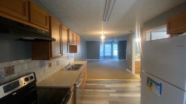 Photo - 129 Westchester Cir