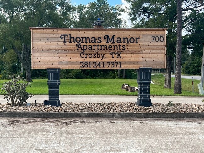 Thomas Manor Apartments