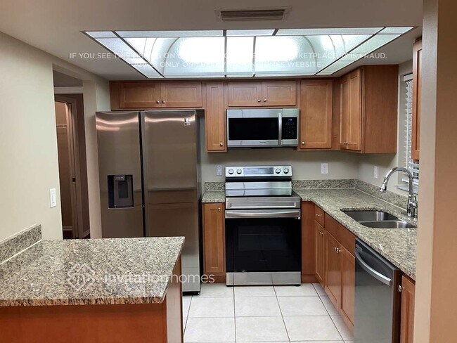 Photo - 1803 SW 38th Ln