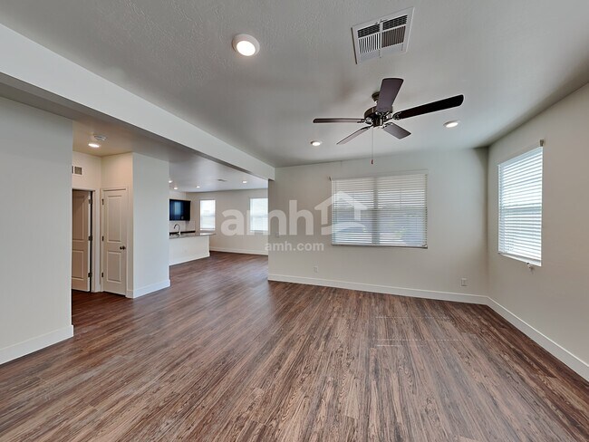 Photo - 21469 S 231st Way