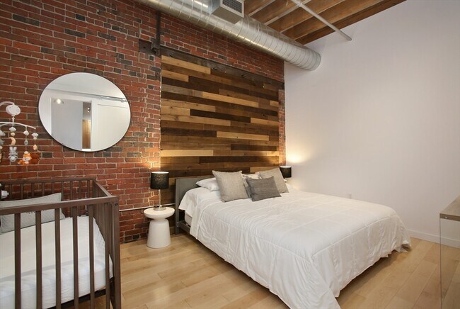 Photo - 107 South St Unit #4D