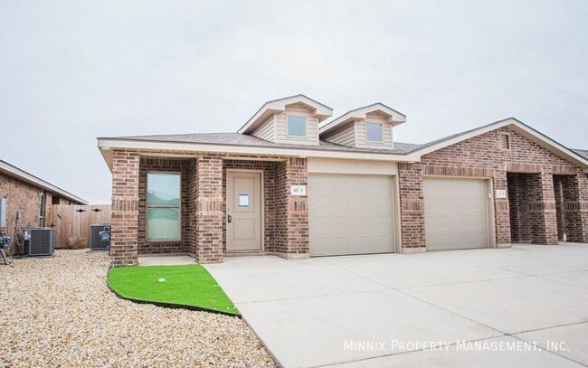 Building Photo - 407 E 21st St