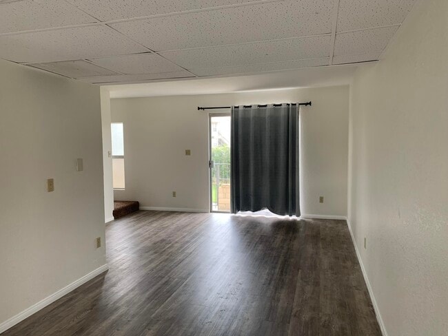 Photo - 40225 Harris Ln