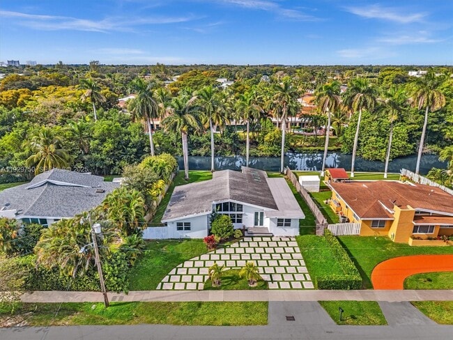 Photo - 20120 NE 25th Ct