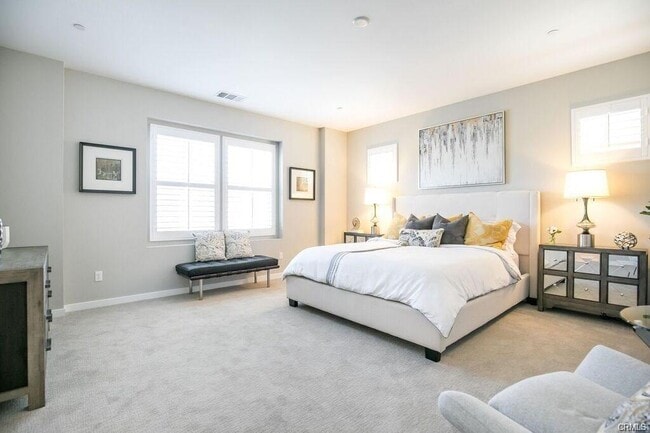 Photo - 411 Aura Dr