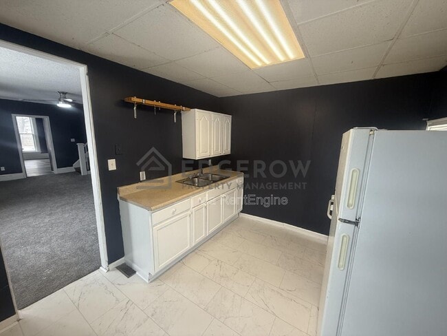 Photo - 404 6th St NW