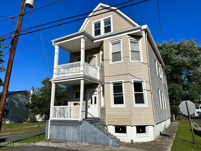 Photo - 120 Morningside Ave