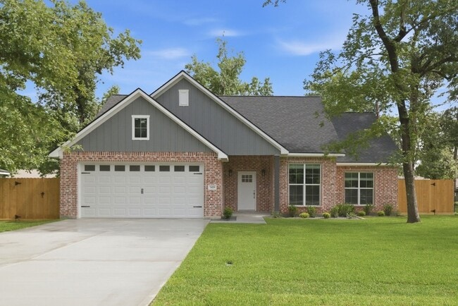 Building Photo - 3418 Shadowcrest Ln