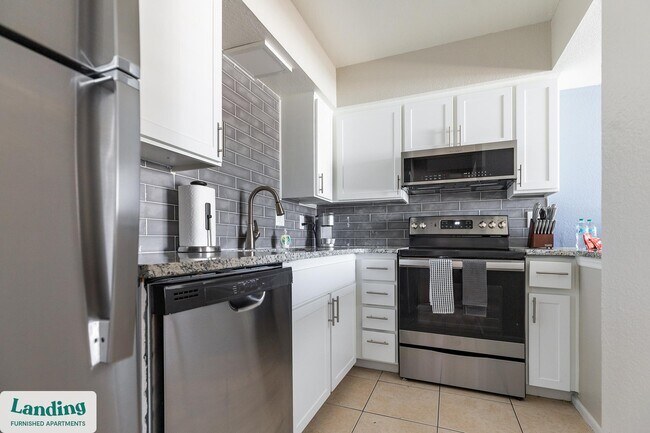5704 W Thomas Rd Unit 107