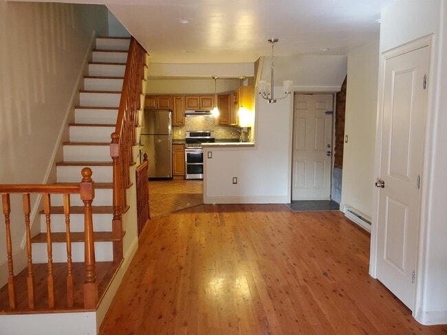 Building Photo - 2146 N Reese St