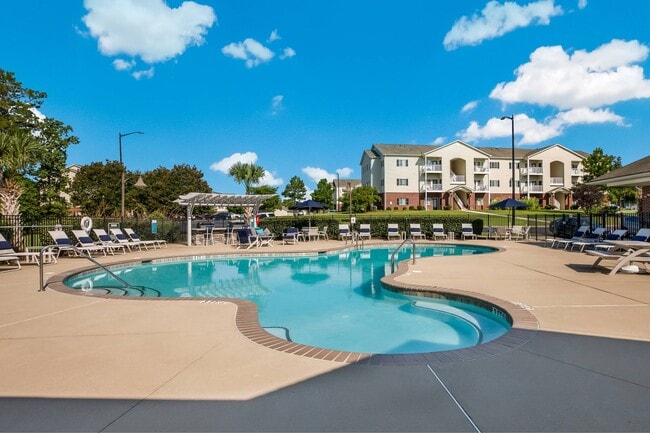 Photo - The Summit on 401