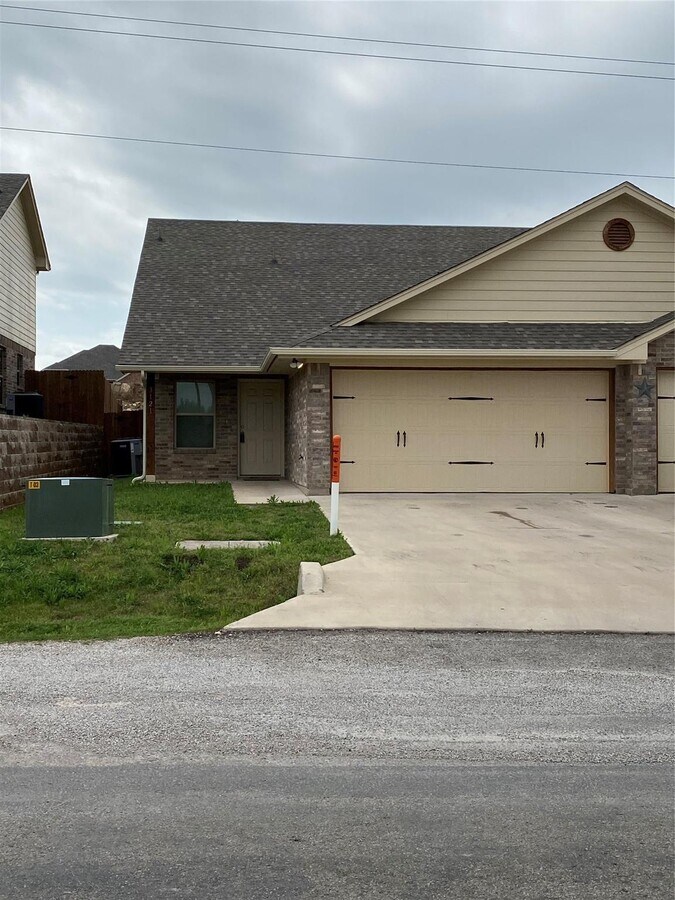 Photo - 3121 Weave Ct