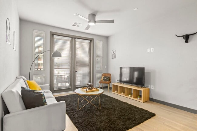 Photo - 400 N 2nd Ave Unidad SI ID1522046P