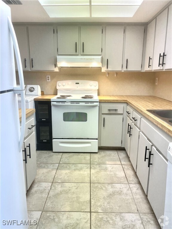 Building Photo - 3645 Boca Ciega Dr Unit 206 Rental