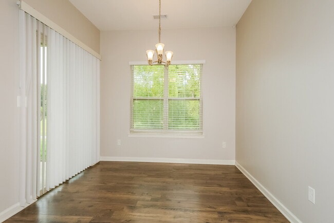 Photo - 445 Beau Tisdale Dr