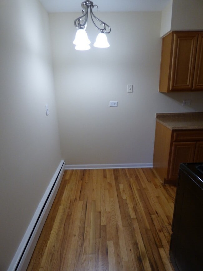 Photo - 1626 W Estes Ave