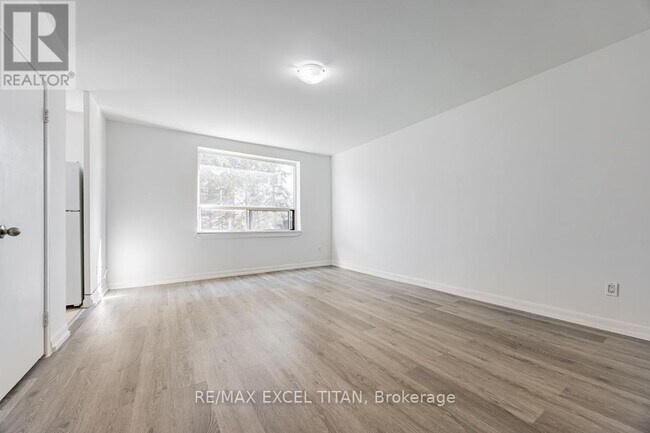 Photo - 4 Hill Heights Rd Unit 106