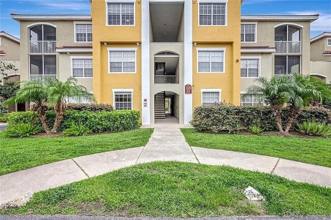 Building Photo - 2bd Condo right by UTC & Lakewood Ranch