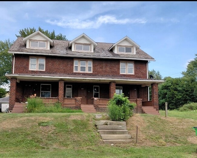 Building Photo - 724 S Linden Ave Unit 726