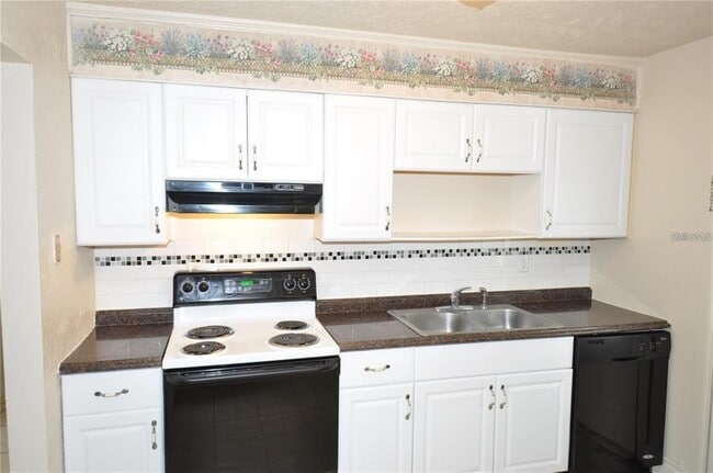 Photo - 4811 Ron Cir