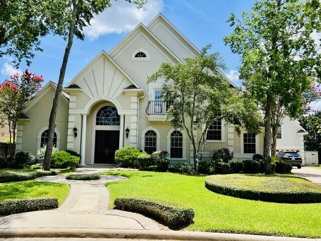 Building Photo - 19911 Westside Forest Dr