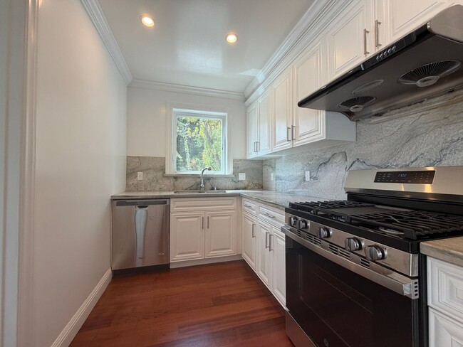 Photo - 261 Dolores St