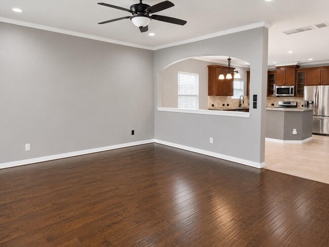 Building Photo - 28547 Lockeridge Springs Dr