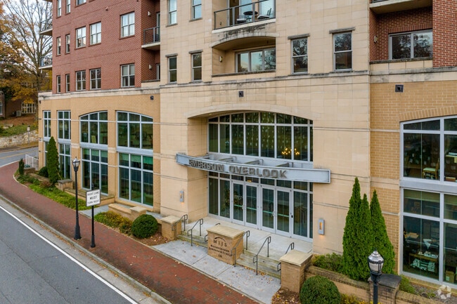 Entrance - Emerson Overlook Condominium
