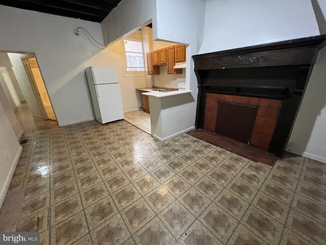 Building Photo - 1709 W Montgomery Ave Unit 1