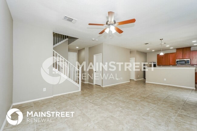 Photo - 306 Orchard Willow