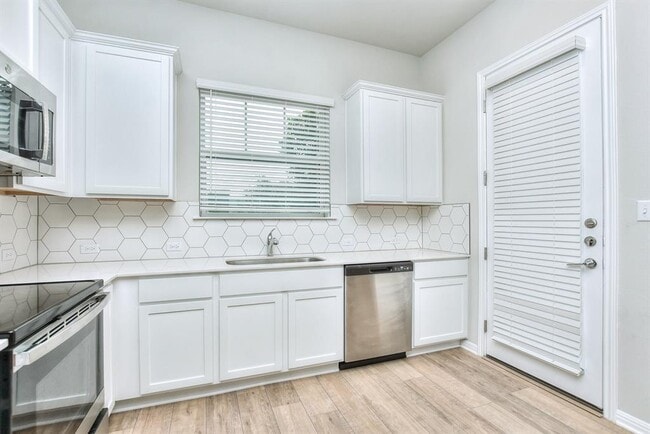 Photo - 1015 Vista View Dr Unit 1001