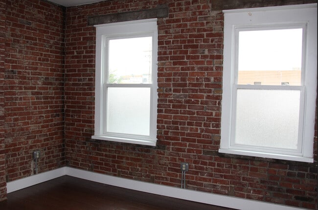 Photo - 2703 Penn Ave