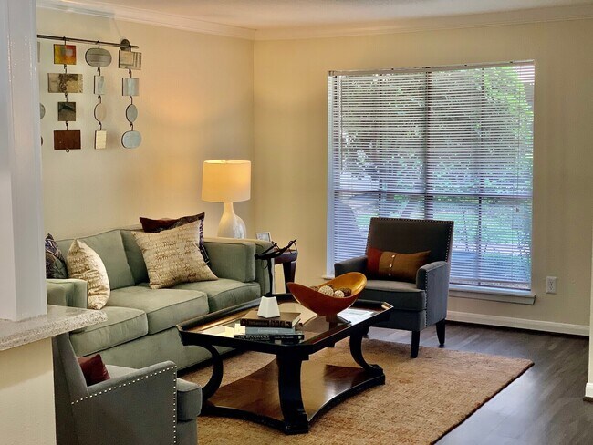 Photo - Luxury 1-Bed with Courtyards & Top Features! Unit GRP1