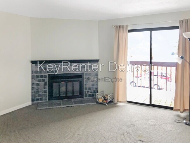 Photo - 318 Wright St Unit Apt 202