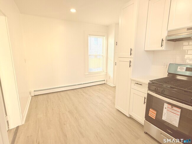 Photo - 11 Starr Ave Unit 1st Fl