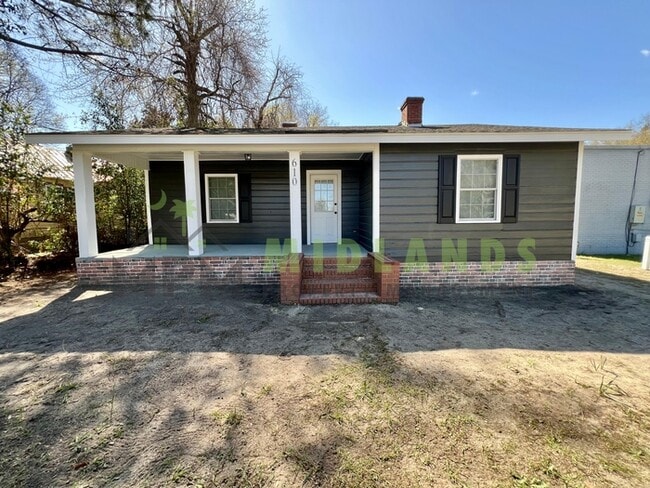 Building Photo - 610 W Hampton Ave