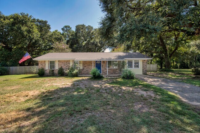 Photo - Charming Pace 3BR Home with Bonus Room, Gazebo Patio & Fenced Yard!