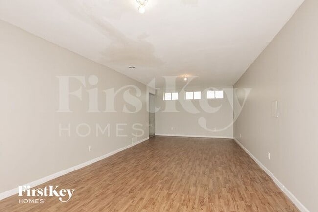 Photo - 1405 Sportsmans Ct