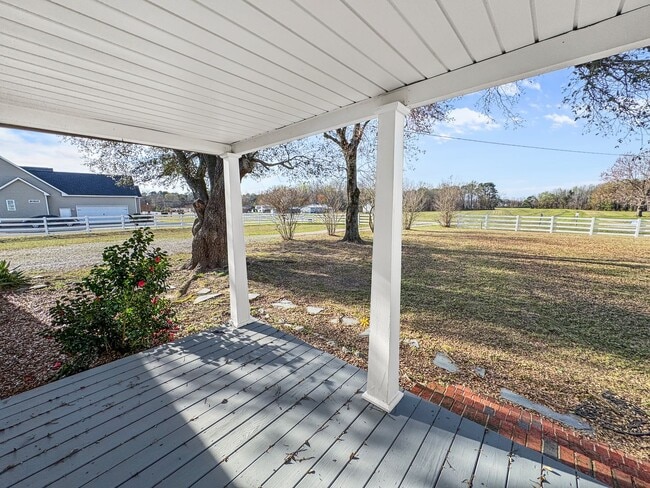 Photo - Charming older home in a peaceful, quiet neighborhood