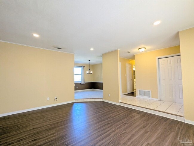 Photo - 4680 Anchor Ln