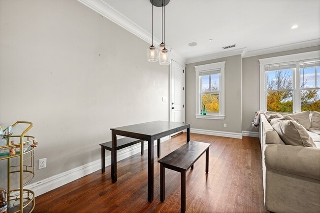 Photo - 3 M St Unit 6