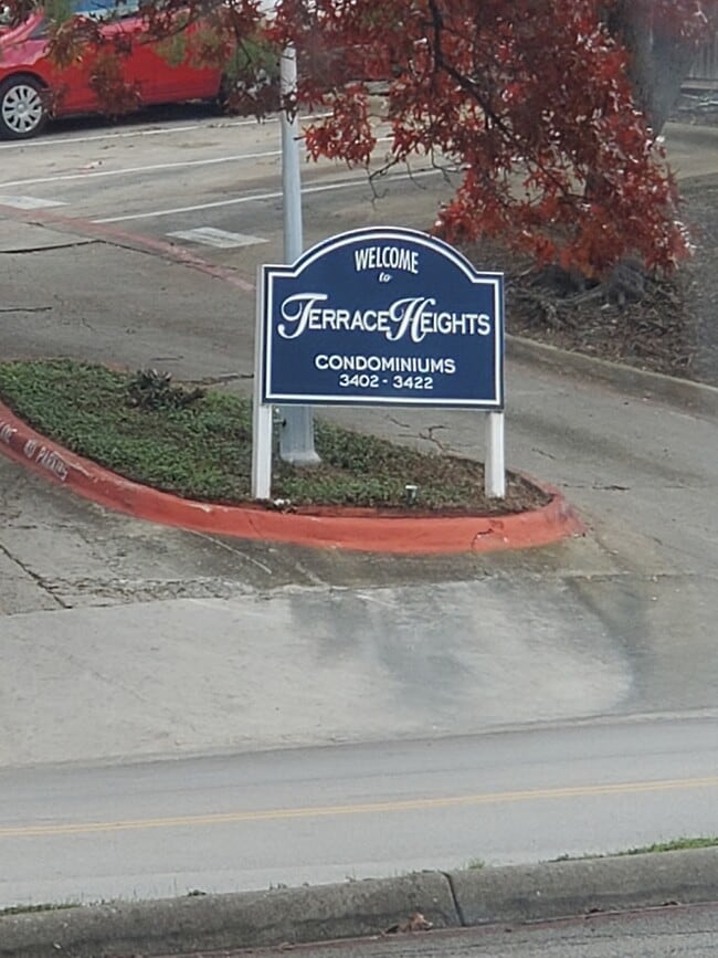 Photo - 3406 Country Club Dr W Condo Unit 171 Terrance Heights