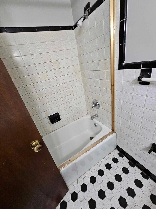 Photo - Brogden Apartments Unidad 6