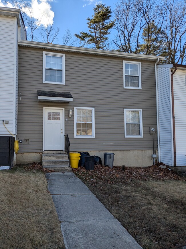 Photo - 10 Wiltshire Rd Townhome