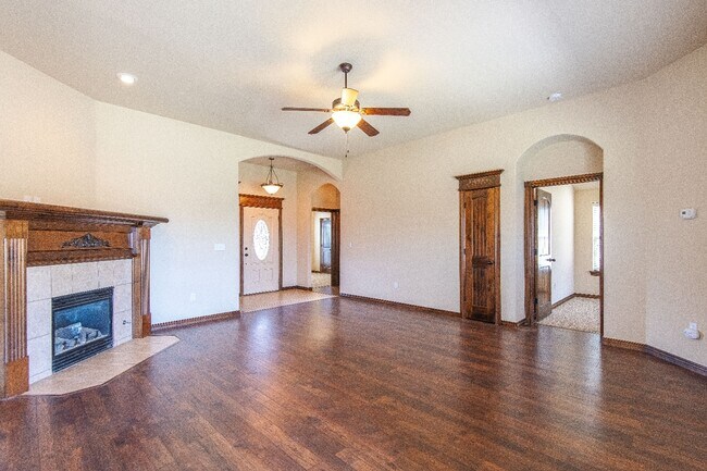 Photo - 12108 Chesterfield Ln