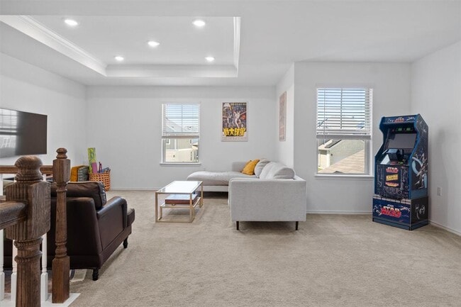 Photo - 6809 Ellsworth Walk