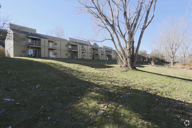 Brookview Apartments