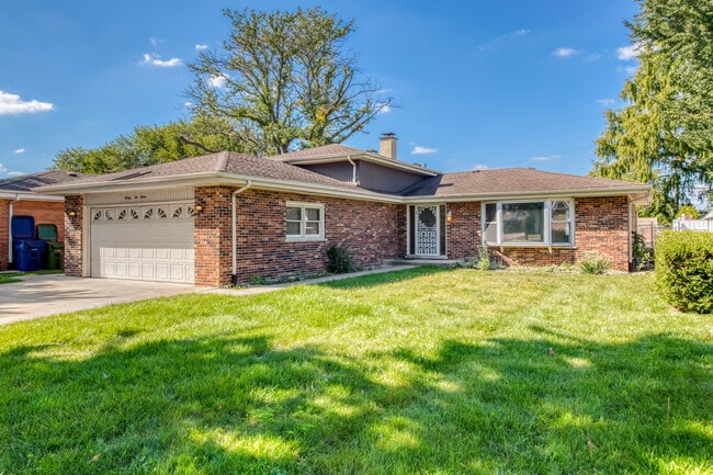 Building Photo - 9212 McVicker Ave Rental
