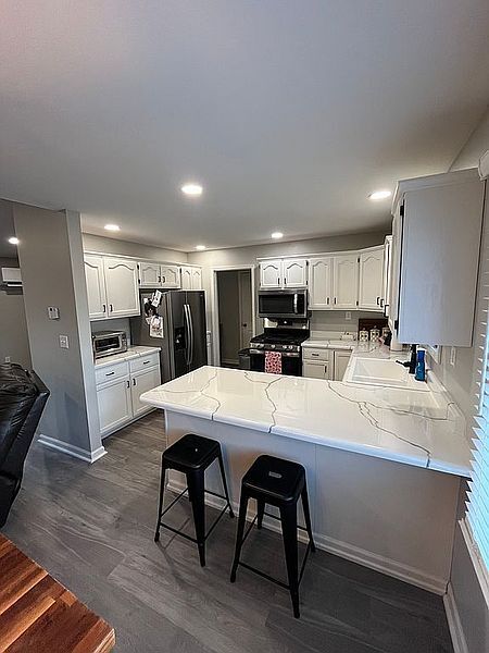 1600 S Willow Dr
