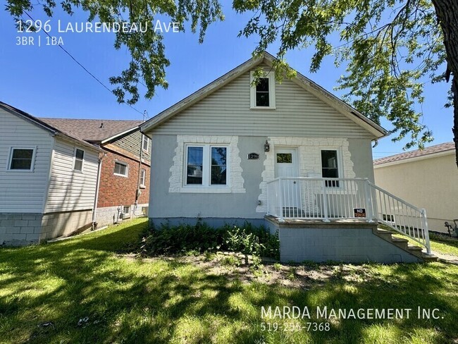 Building Photo - BRAND NEW RENOVATED 3 BED/1 BATH HOME EAST WINDSOR + UTILITIES